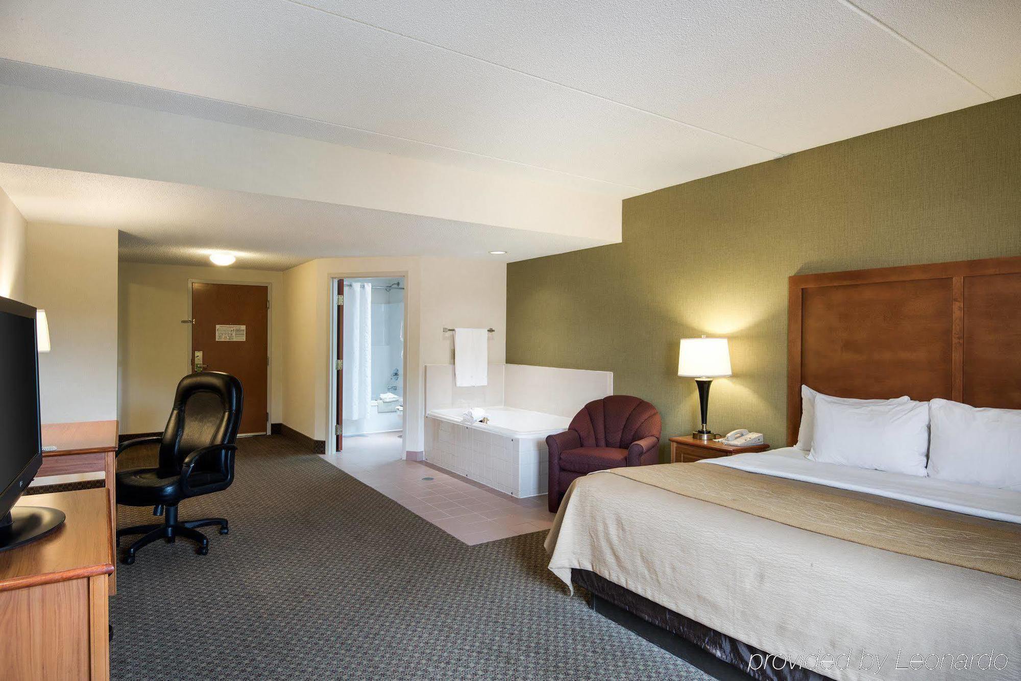 Comfort Inn & Suites - Lavale - Cumberland La Vale Exteriér fotografie